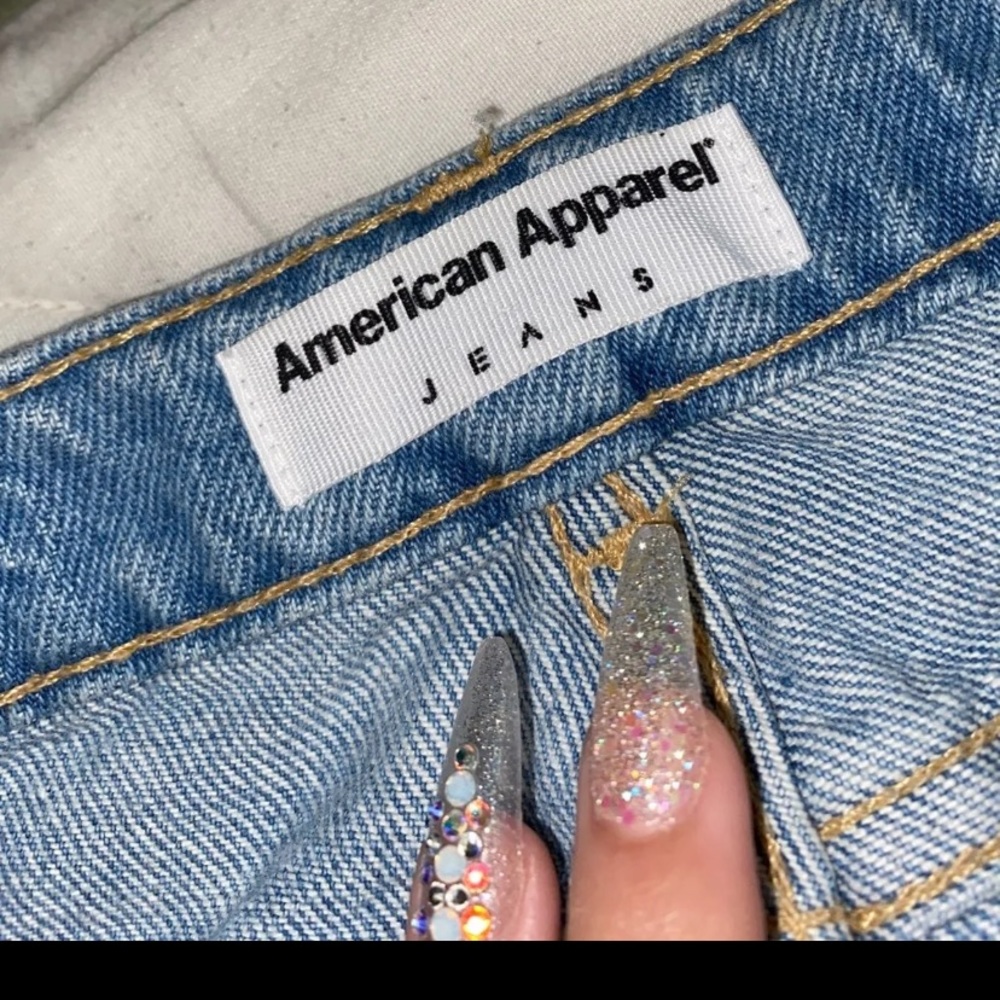 Mini American Apparel denim skirt 🇺🇸